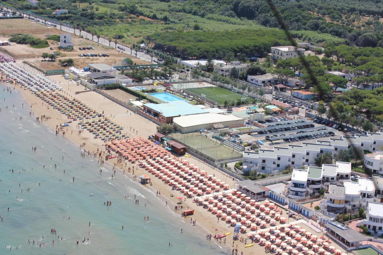 Residence Village Lido Del Gargano ローディ・ガルガーニコ エクステリア 写真
