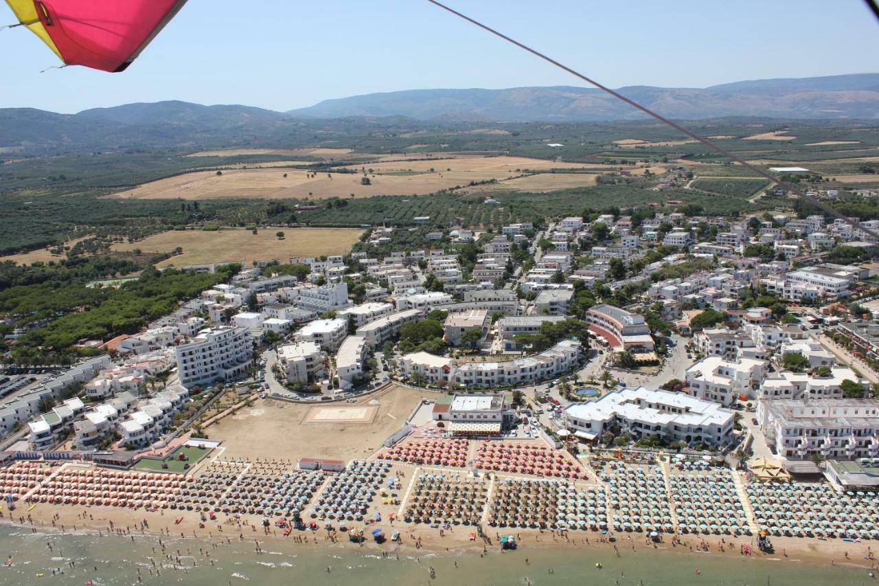 Residence Village Lido Del Gargano ローディ・ガルガーニコ エクステリア 写真