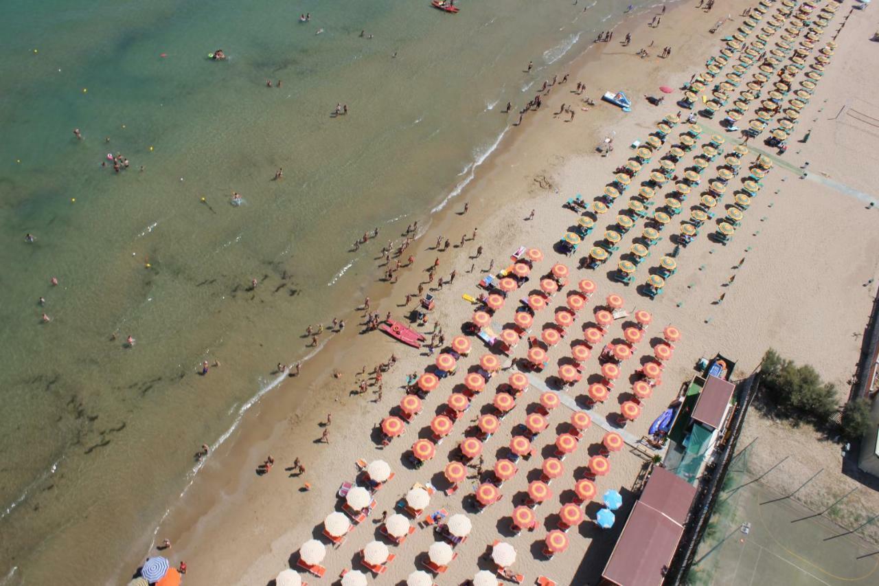 Residence Village Lido Del Gargano ローディ・ガルガーニコ エクステリア 写真